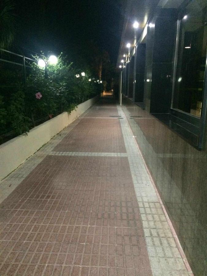Apartamento Las Gondolas Playa Alojamientos Vistamar Almuñécar Kültér fotó